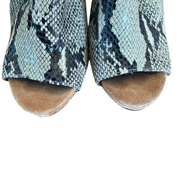 Juicy Couture Women's Y2K Snake Skin Open Toe Ultra High Block Heels - Size 9 - Picture 4 of 10